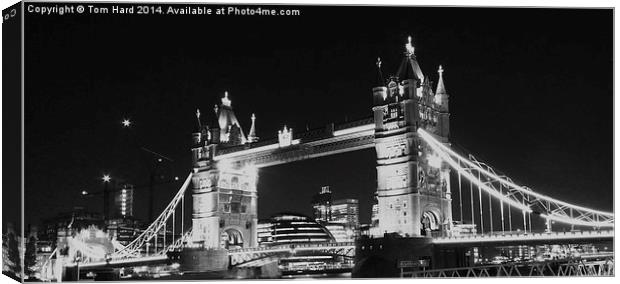  Tower Bridge Canvas Print by Tom Hard