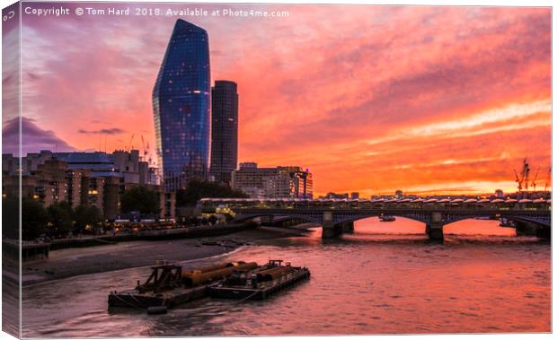 Blackfriars Bridge Canvas Print by Tom Hard