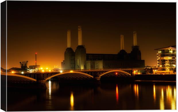 Battersea phone case Canvas Print by pixelviii Photography