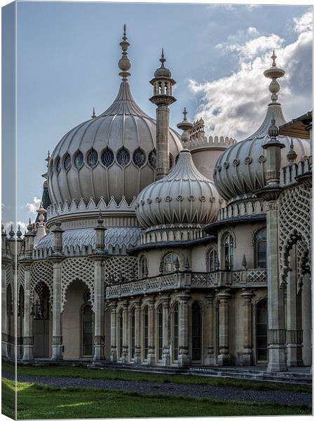 Royal Pavilion in Brighton Canvas Print by Philip Pound