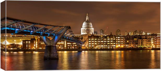 St Pauls Cathedral London Canvas Print by Philip Pound