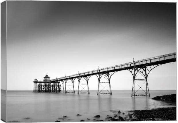 Clevedon Pier Canvas Print by mark leader