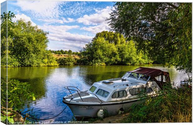 A Shady Mooring on the Thames Canvas Print by Ian Lewis
