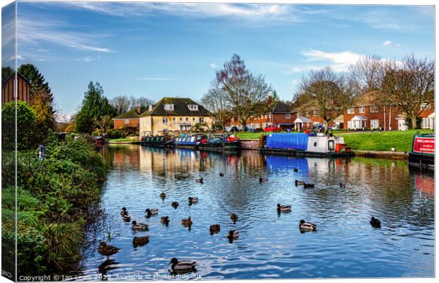 Serene Reflections on Hungerford Wharf Canvas Print by Ian Lewis