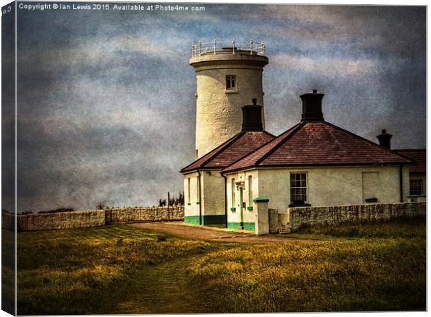  Nash Point Lighthouse Low Tower Canvas Print by Ian Lewis