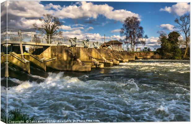 Day's Weir at Little Wittenham Canvas Print by Ian Lewis