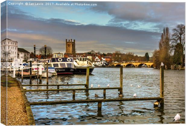 Henley on Thames Riverside Canvas Print by Ian Lewis