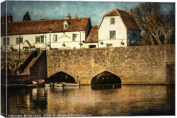 The Bridge At Abingdon Canvas Print by Ian Lewis