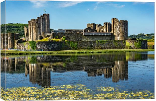 The Towers Of Caerphilly Castle Canvas Print by Ian Lewis