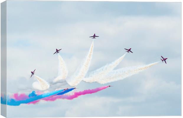  Red Arrows Display team Canvas Print by Andrew Richards