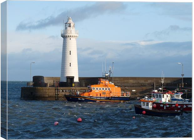 Donaghadee Lighthouse Canvas Print by Noreen Linale