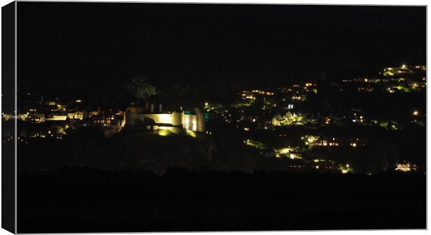 Harlech at night Canvas Print by mark humpage