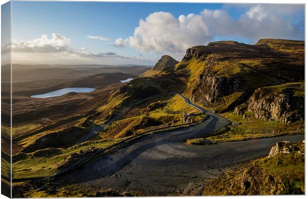  Quiraing Road Canvas Print by Dave Wragg