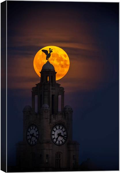   Liverpool super moon through the haze Canvas Print by Rob Lester