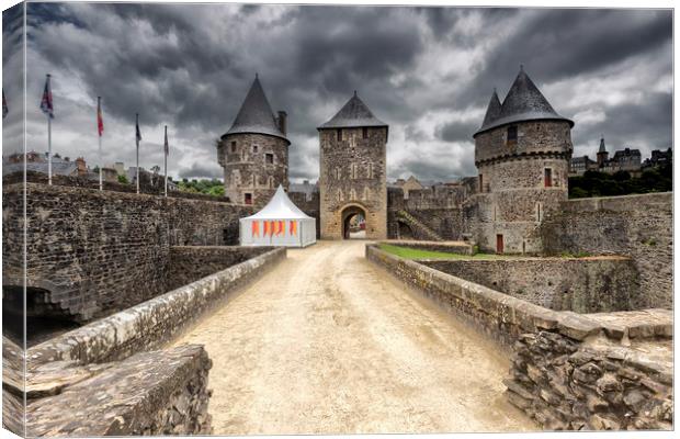 Fougeres Chateau, France Canvas Print by Rob Lester