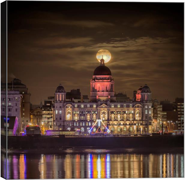 Liverpool supermoon with reflections Canvas Print by Rob Lester
