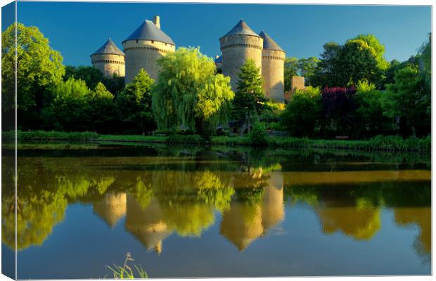 The Chateau at Lassay les Chateaux Canvas Print by Rob Lester