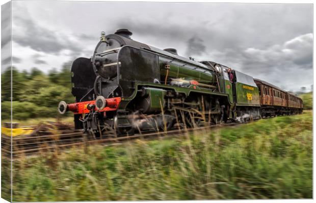 4-4-0, Locomotive 926 Repton Canvas Print by Rob Lester