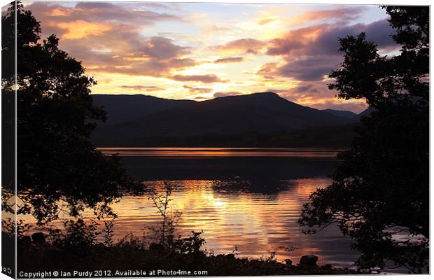 Loch Eil in the evening Canvas Print by Ian Purdy