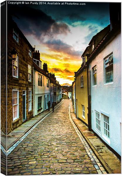 Whitby cobbled street Canvas Print by Ian Purdy