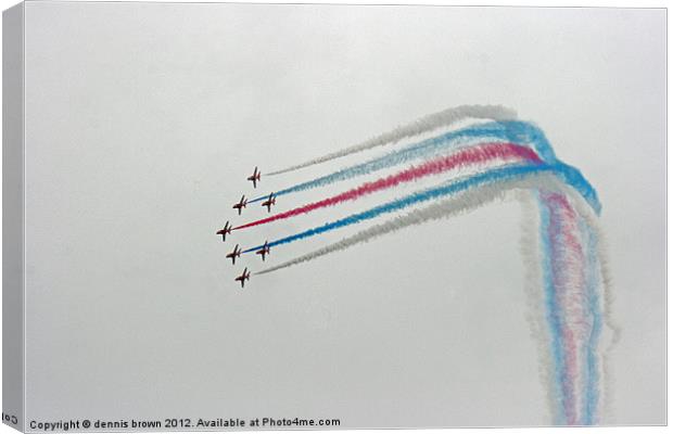 Red Arrows at Lowestoft airshow Canvas Print by dennis brown