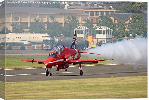  Single Arrow Landing - The Red Arrows Canvas Print by Colin Williams Photography