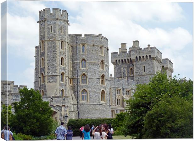 Windsor Castle Canvas Print by Tony Murtagh