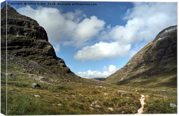 Coire Dubh Mor Canvas Print by Jamie Green