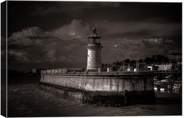 Ramsgate harbour Lighthouse Canvas Print by Ian Hufton