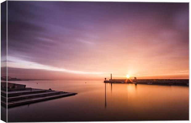 Margate Sunset Canvas Print by Ian Hufton
