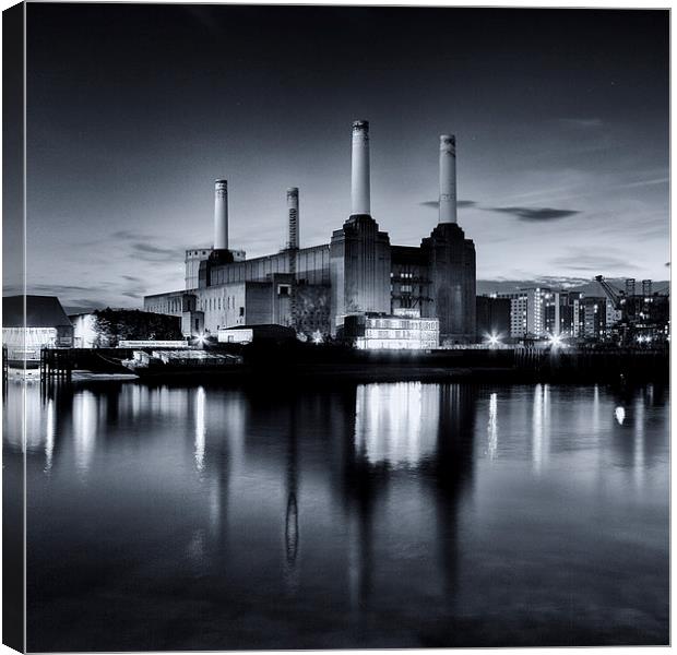 Battersea Power Station -Toned. Canvas Print by Ian Hufton
