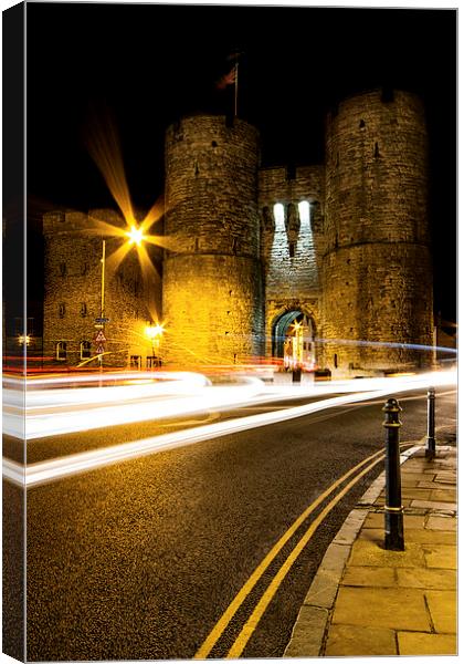 Canterbury - Westgate Towers Canvas Print by Ian Hufton