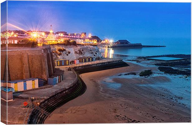   Broadstairs at Twilight.  Canvas Print by Ian Hufton