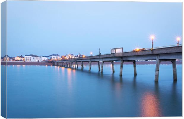   Deal Pier Canvas Print by Ian Hufton