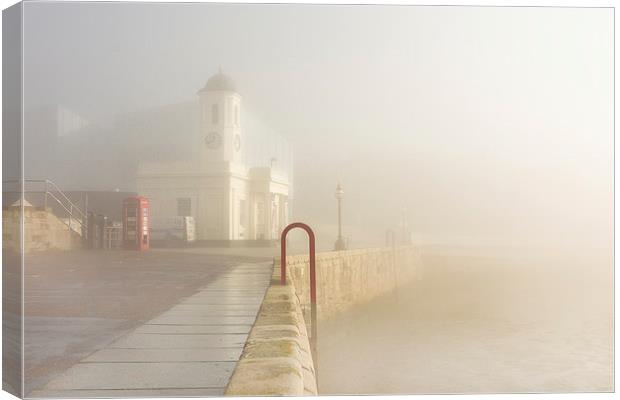  Margate harbour Canvas Print by Ian Hufton