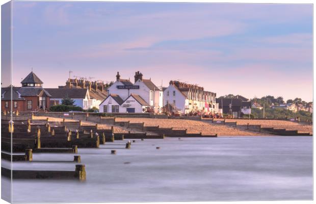 Whitstable Bay Canvas Print by Ian Hufton