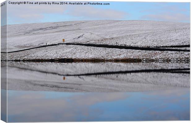 Dovestone reservoir, Moor reflections Canvas Print by Fine art by Rina