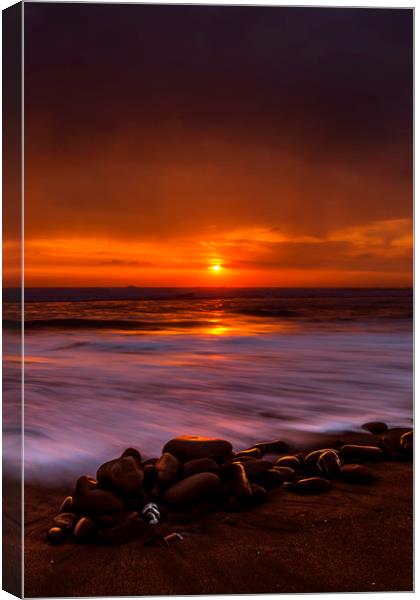 Sunset at Widemouth Bay, Cornwall.  Canvas Print by Maggie McCall
