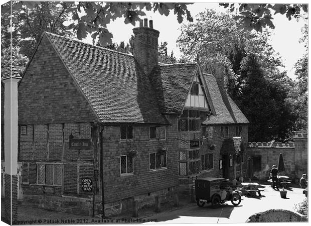 Castle Inn, Chiddingstone Canvas Print by Patrick Noble