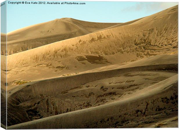 Great Sand Dunes Canvas Print by Eva Kato