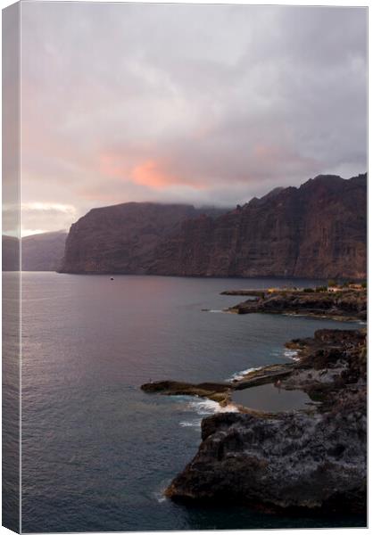 Los Gigantes cliffs at sunset Tenerife Canvas Print by Phil Crean