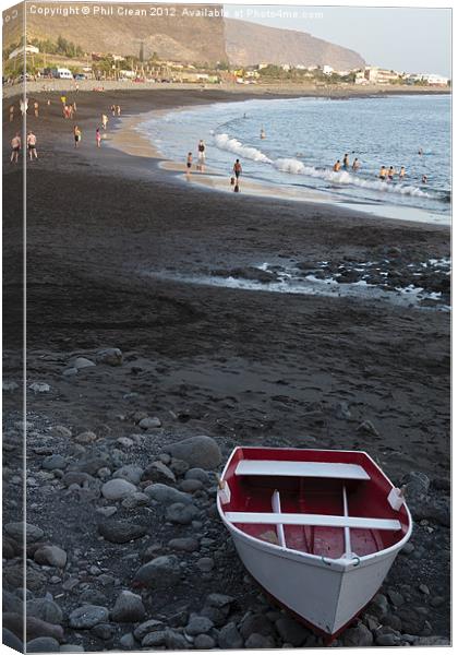 Beach and boat, Valle Gran Rey, La Gomera Canvas Print by Phil Crean