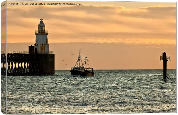 When the boat comes in Canvas Print by Jim Jones