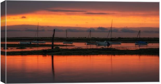 Sunset at Brancaster Staithe Canvas Print by Gary Pearson