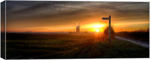 Burnham Overy Staithe windmill #2 Canvas Print by Gary Pearson