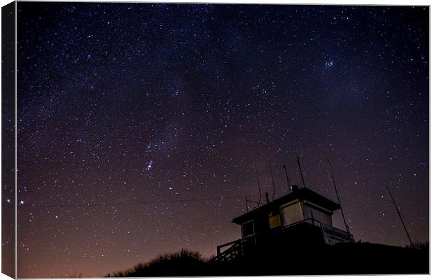 Wells coast watch tower under the Milky Way  Canvas Print by Gary Pearson