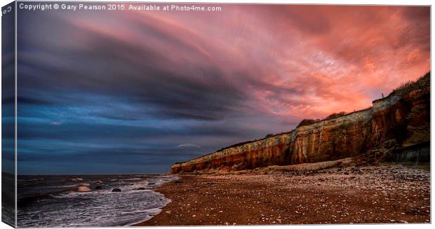  Sunset over the striped cliffs at Hunstanton  Canvas Print by Gary Pearson
