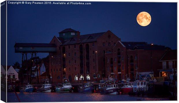 A full moon over Wells next the Sea Canvas Print by Gary Pearson