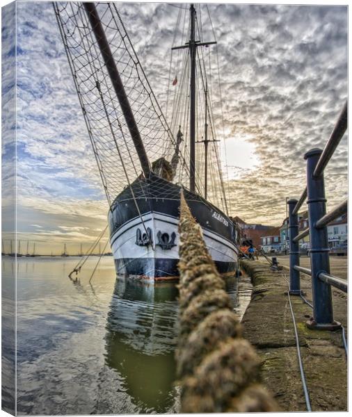 The Albatros - Wells-next-the-Sea Canvas Print by Gary Pearson