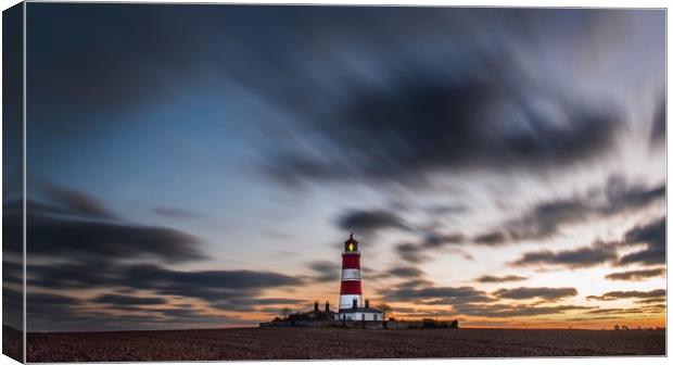 Happisburgh lighthouse in Norfolk Canvas Print by Gary Pearson